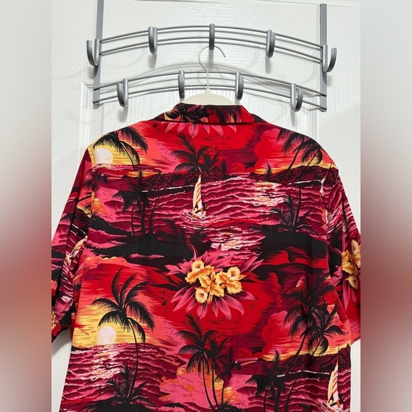Hawaiian vacation button down Shirt mens L blouse red sunset Hawaii island beach - Picture 13 of 15